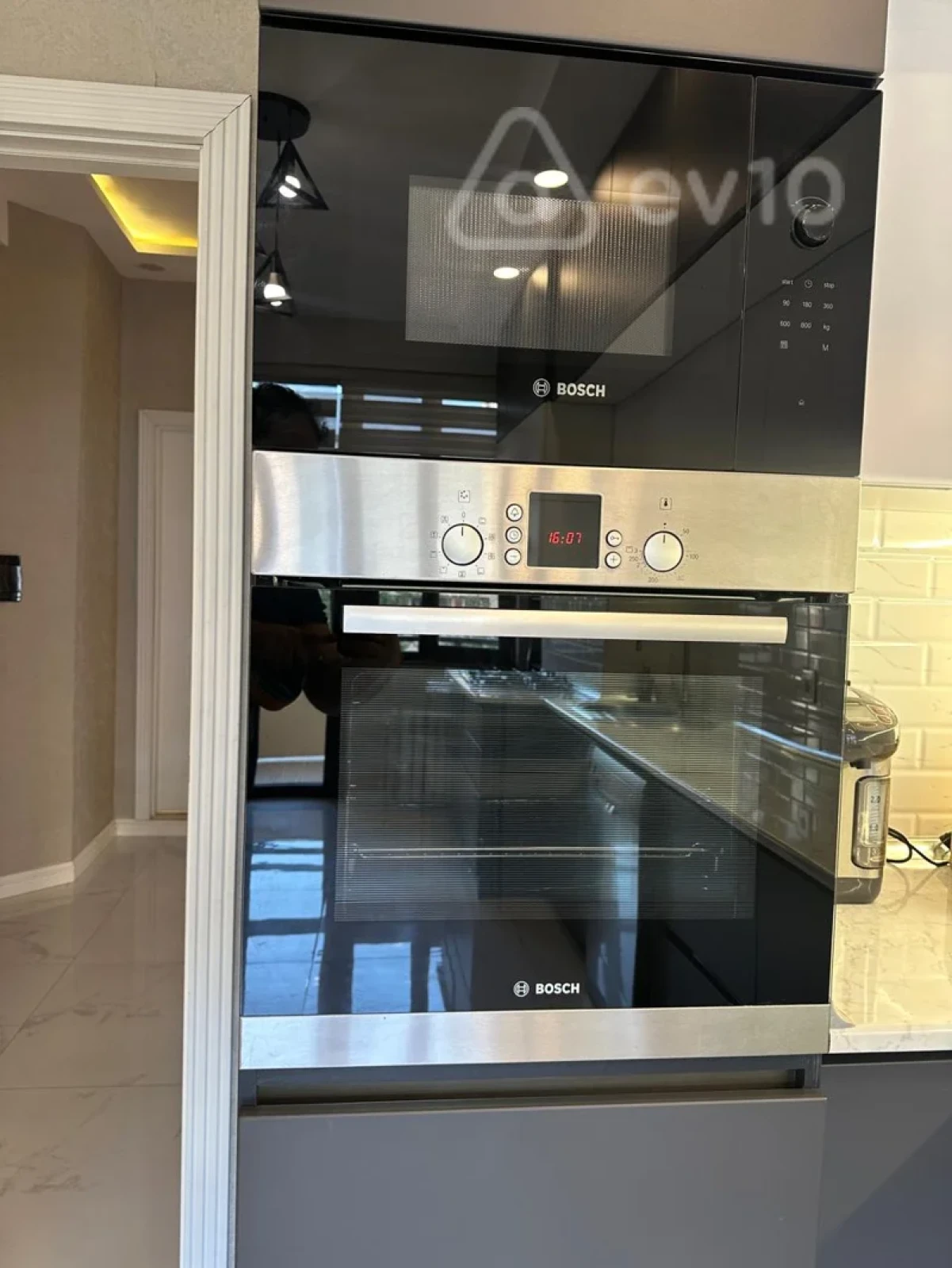 Satılır 3 otaqlı yeni tikili 130 m²