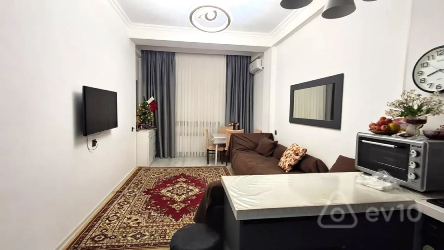 Kirayə verilir 2 otaqlı yeni tikili 58 m²