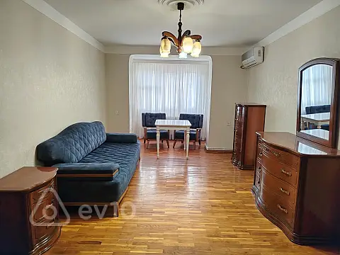 Kirayə verilir 2 otaqlı köhnə tikili 55 m² — Bakı, Yasamal 2 otaq 55.00 m²