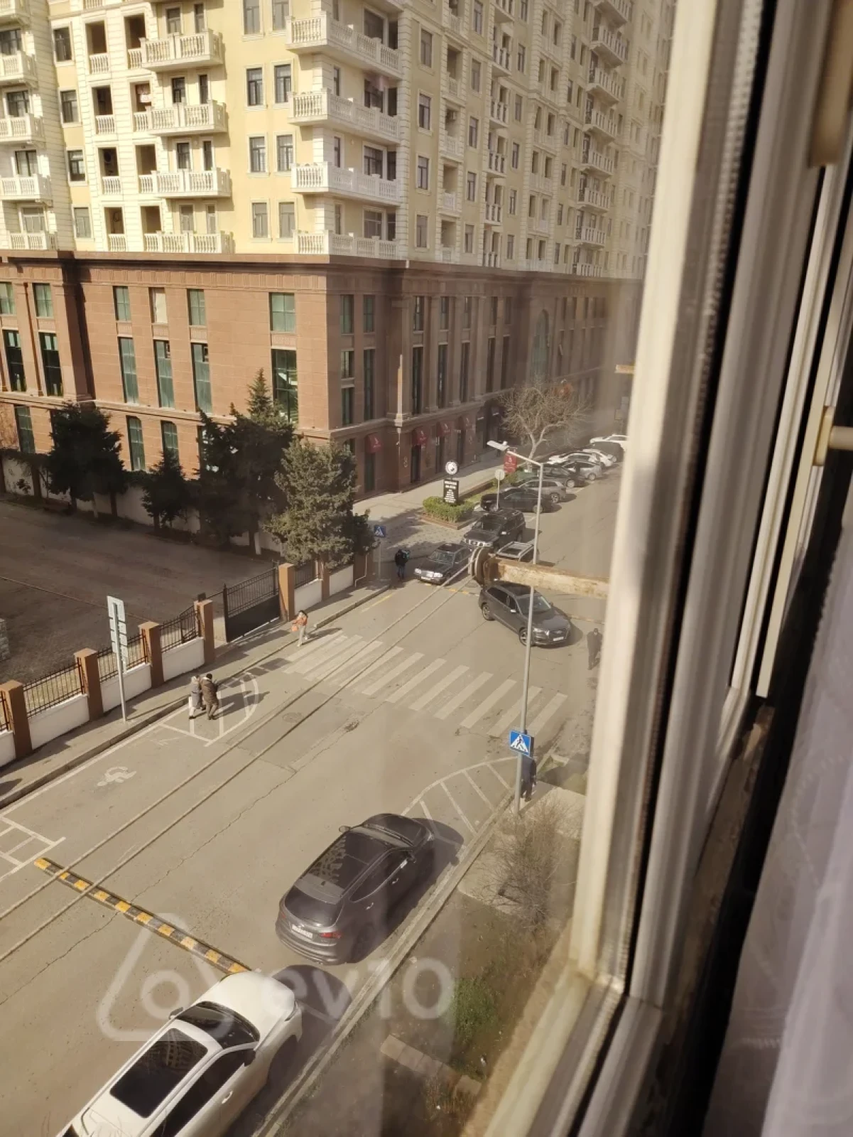 Kirayə verilir 2 otaqlı köhnə tikili 55 m²