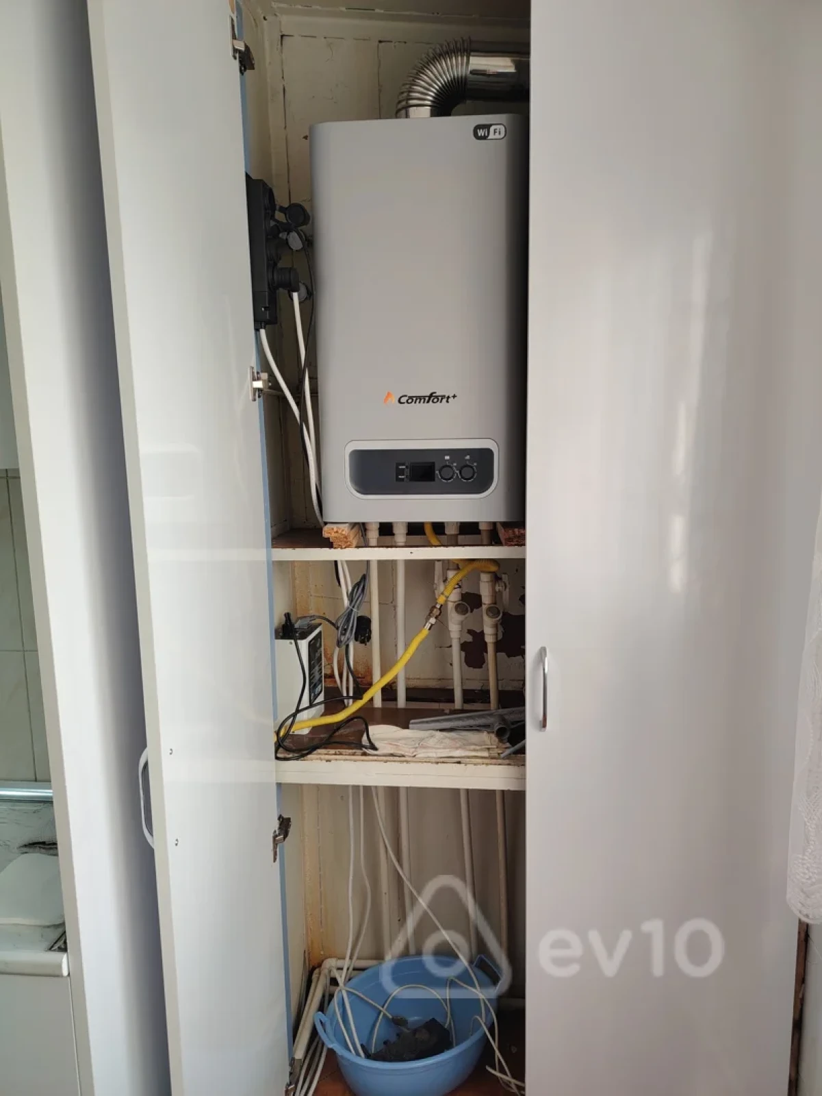 Kirayə verilir 2 otaqlı köhnə tikili 55 m²