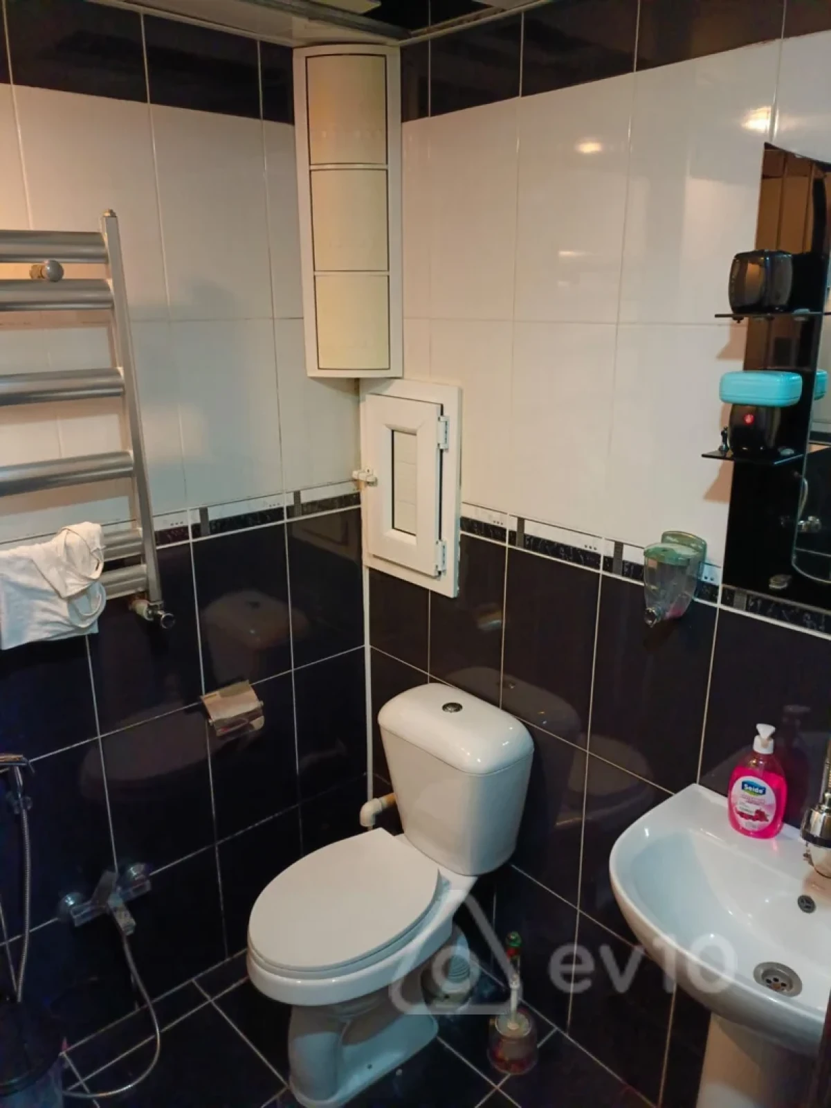 Kirayə verilir 2 otaqlı yeni tikili 50 m²