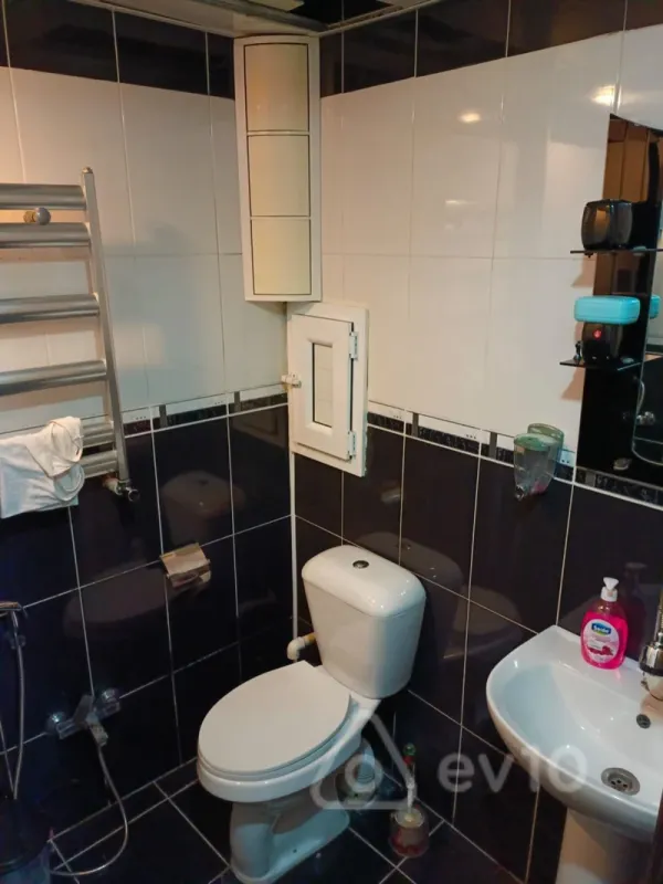 Kirayə verilir 2 otaqlı yeni tikili 50 m²