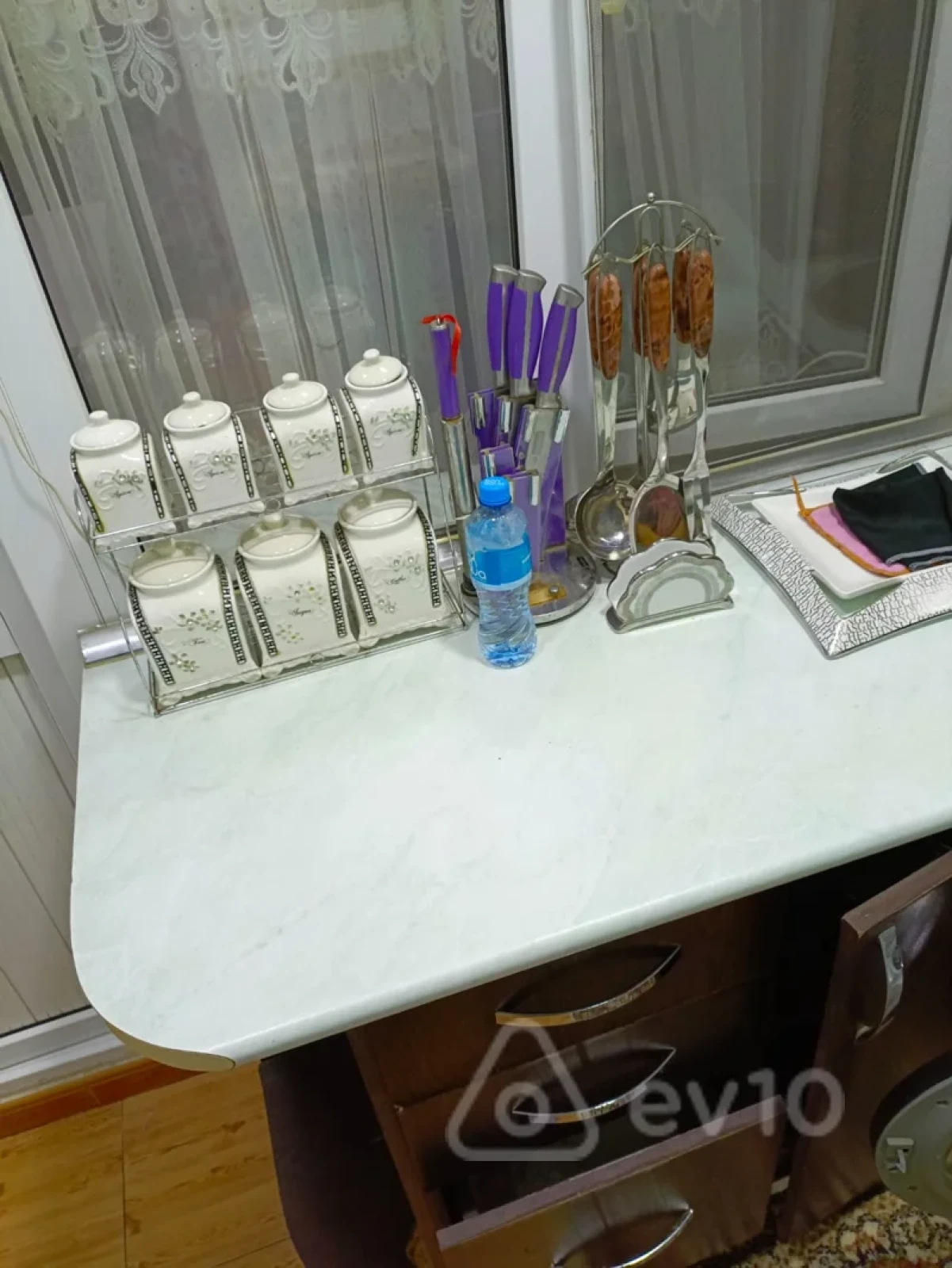 Kirayə verilir 2 otaqlı yeni tikili 50 m²