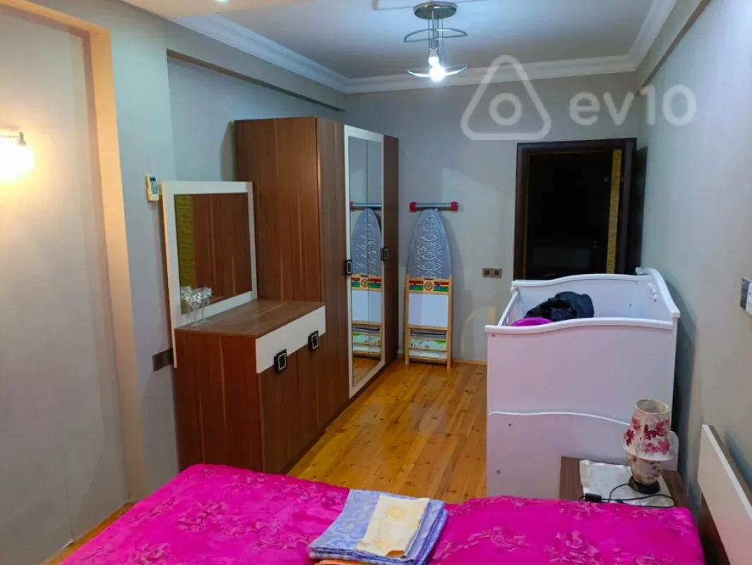 Kirayə verilir 2 otaqlı yeni tikili 50 m²
