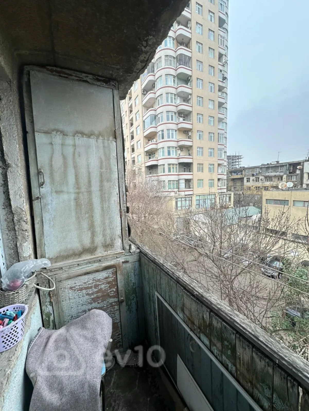 Satılır 2 otaqlı köhnə tikili 50 m²