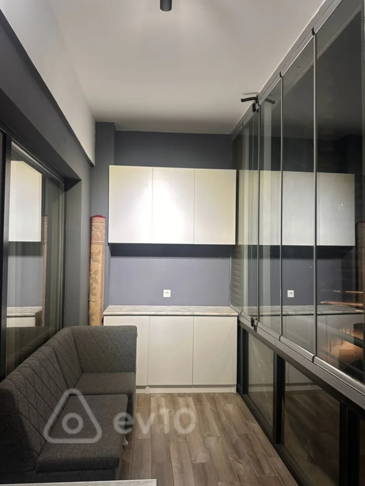 Kirayə verilir 2 otaqlı yeni tikili 85 m²