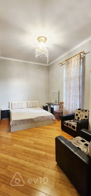 Kirayə verilir 3 otaqlı yeni tikili 70 m²