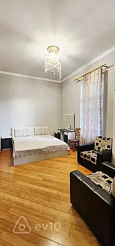 Kirayə verilir 3 otaqlı yeni tikili 70 m²