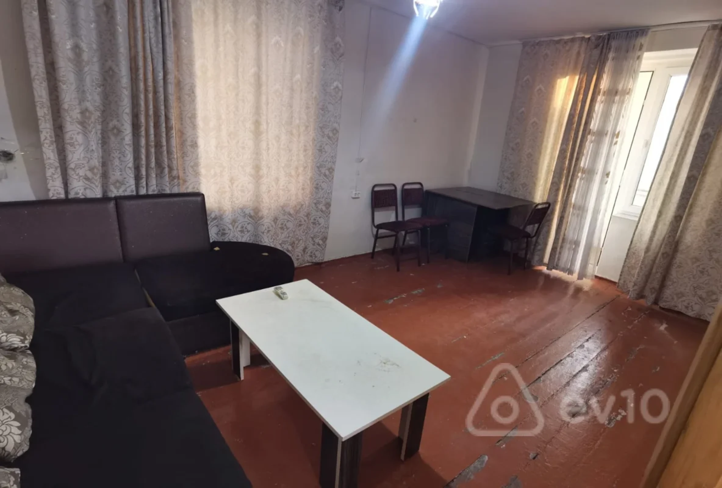 Kirayə verilir 1 otaqlı köhnə tikili 33 m²