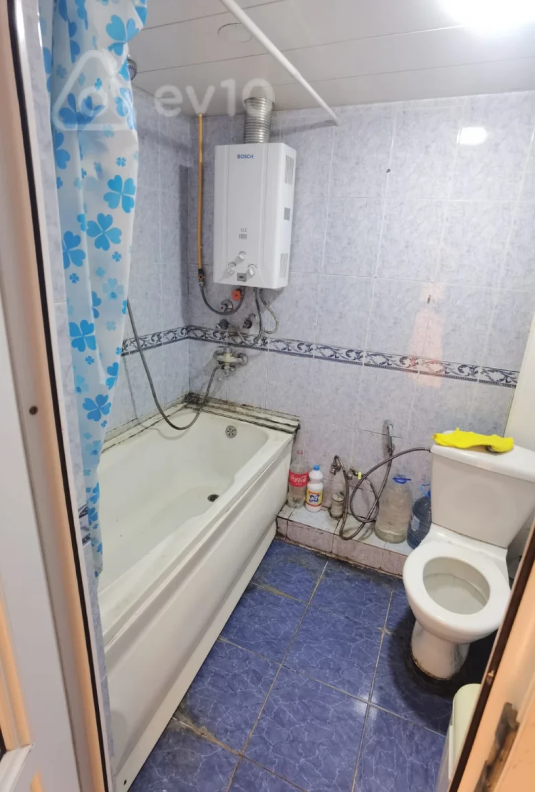 Kirayə verilir 1 otaqlı köhnə tikili 33 m²
