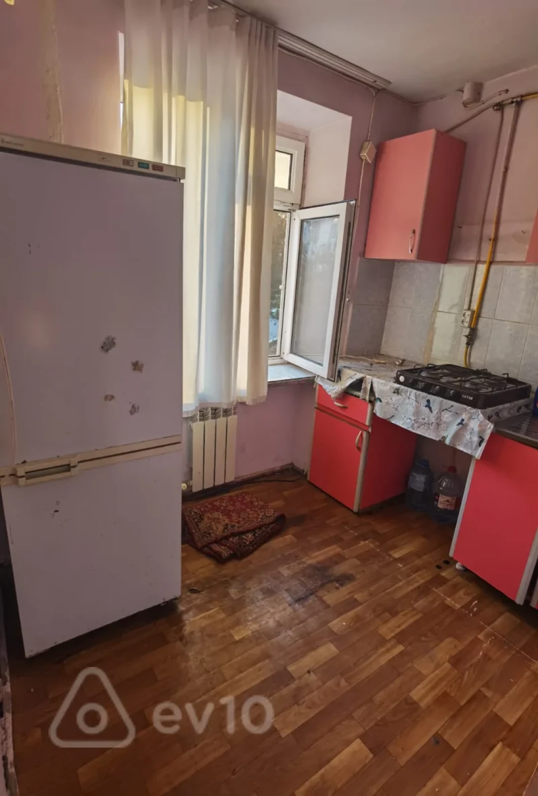 Kirayə verilir 1 otaqlı köhnə tikili 33 m²