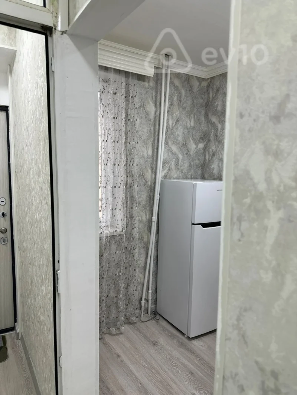 Kirayə verilir 2 otaqlı köhnə tikili 55 m²