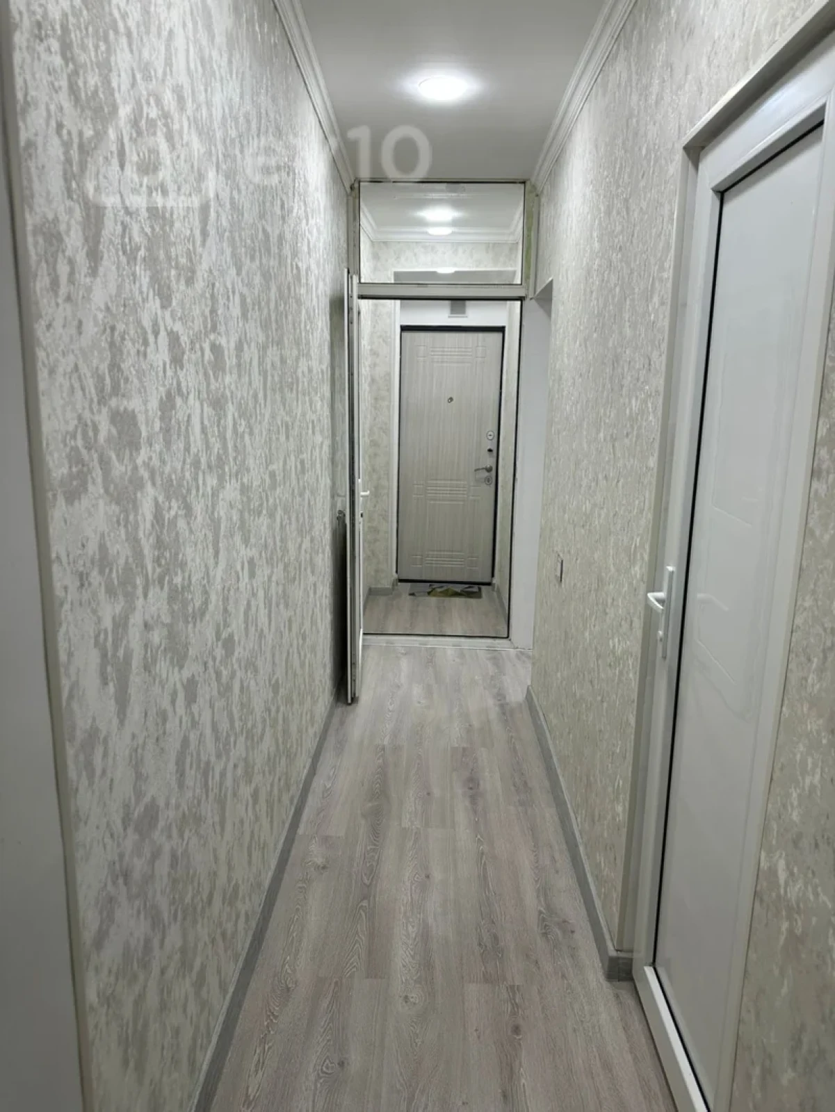 Kirayə verilir 2 otaqlı köhnə tikili 55 m²