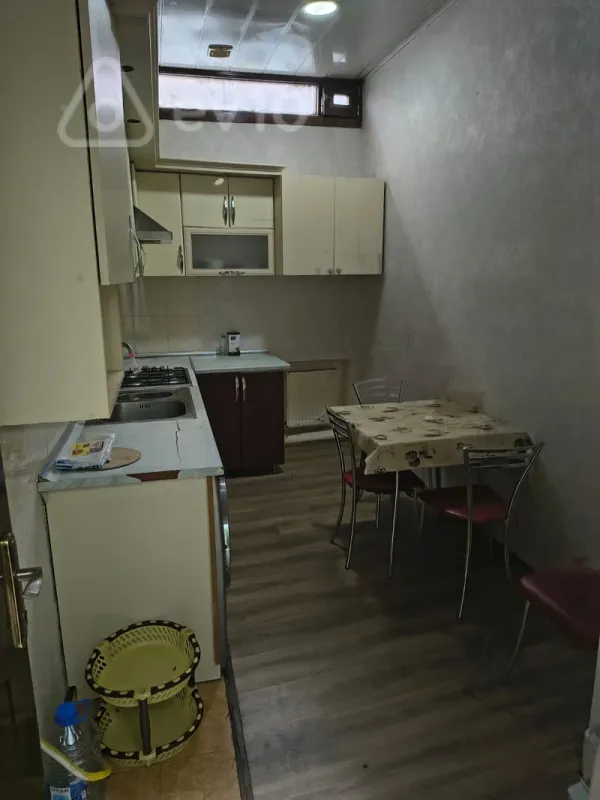 Kirayə verilir 3 otaqlı həyət evi 90 m²