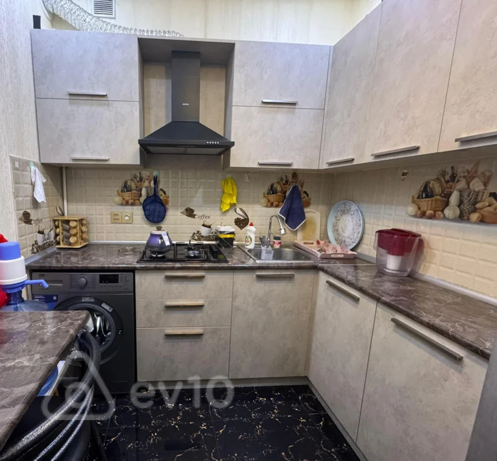 Kirayə verilir 2 otaqlı yeni tikili 65 m²