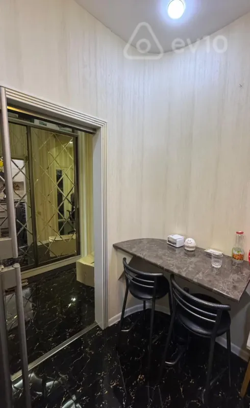 Kirayə verilir 2 otaqlı yeni tikili 65 m²