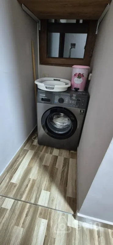 Kirayə verilir 2 otaqlı köhnə tikili 60 m²