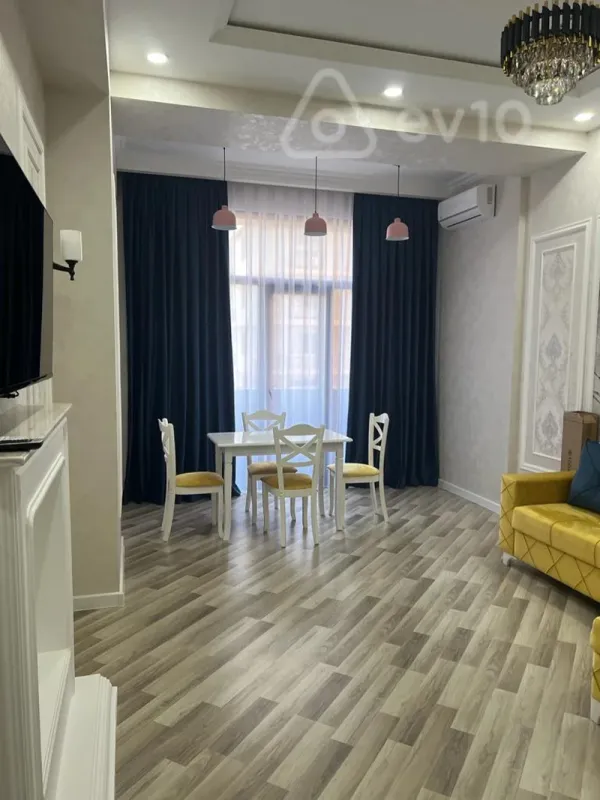 Kirayə verilir 2 otaqlı yeni tikili 67 m²