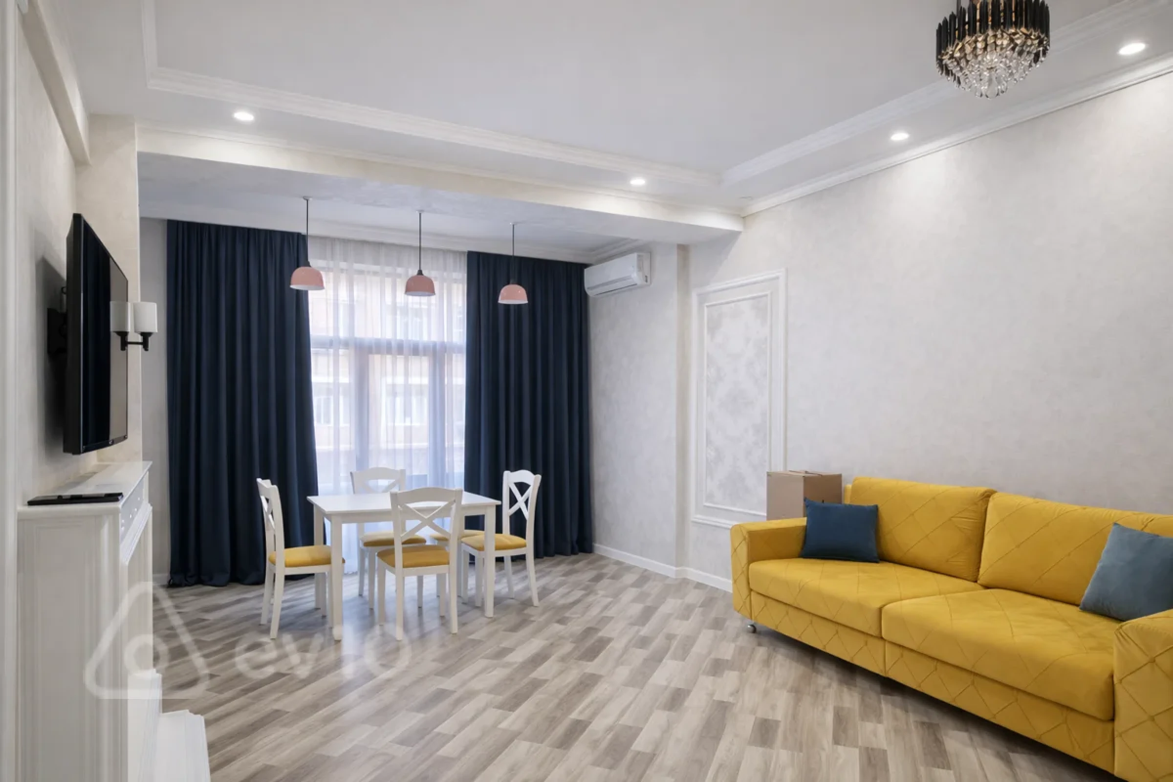 Kirayə verilir 2 otaqlı yeni tikili 67 m²