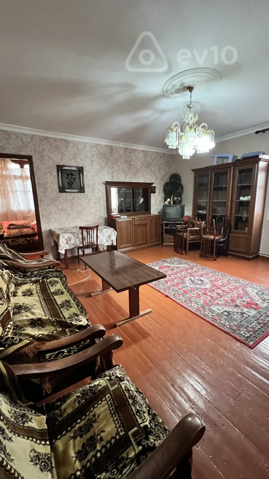 Kirayə verilir 3 otaqlı köhnə tikili 65 m²