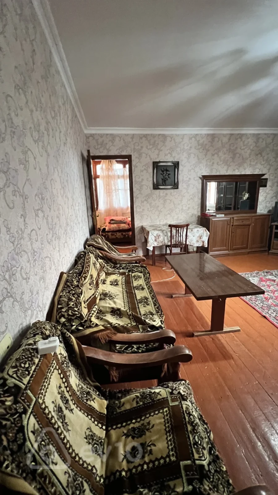 Kirayə verilir 3 otaqlı köhnə tikili 65 m²