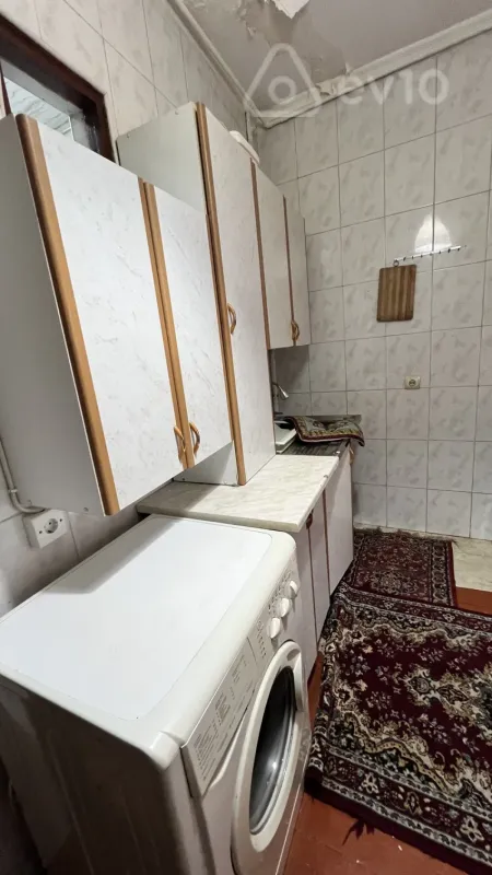Kirayə verilir 3 otaqlı köhnə tikili 65 m²