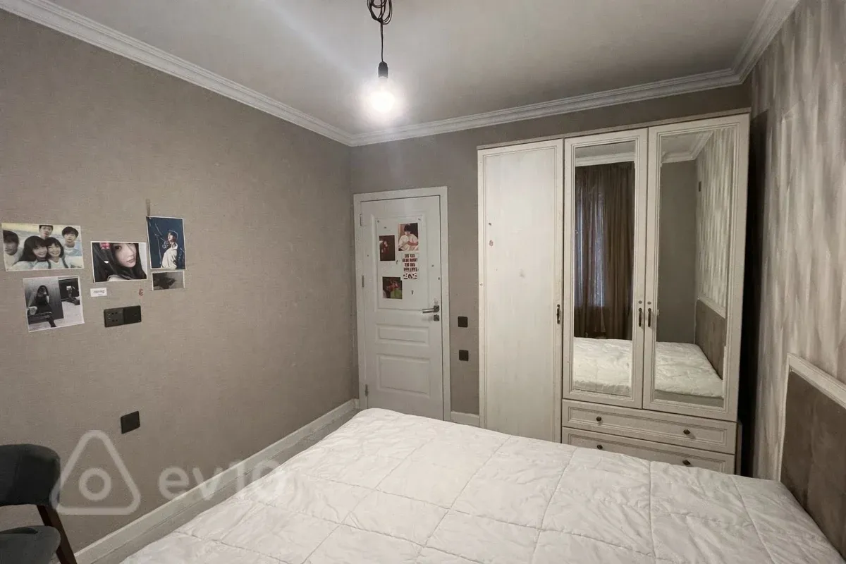 Satılır 3 otaqlı köhnə tikili 55 m²