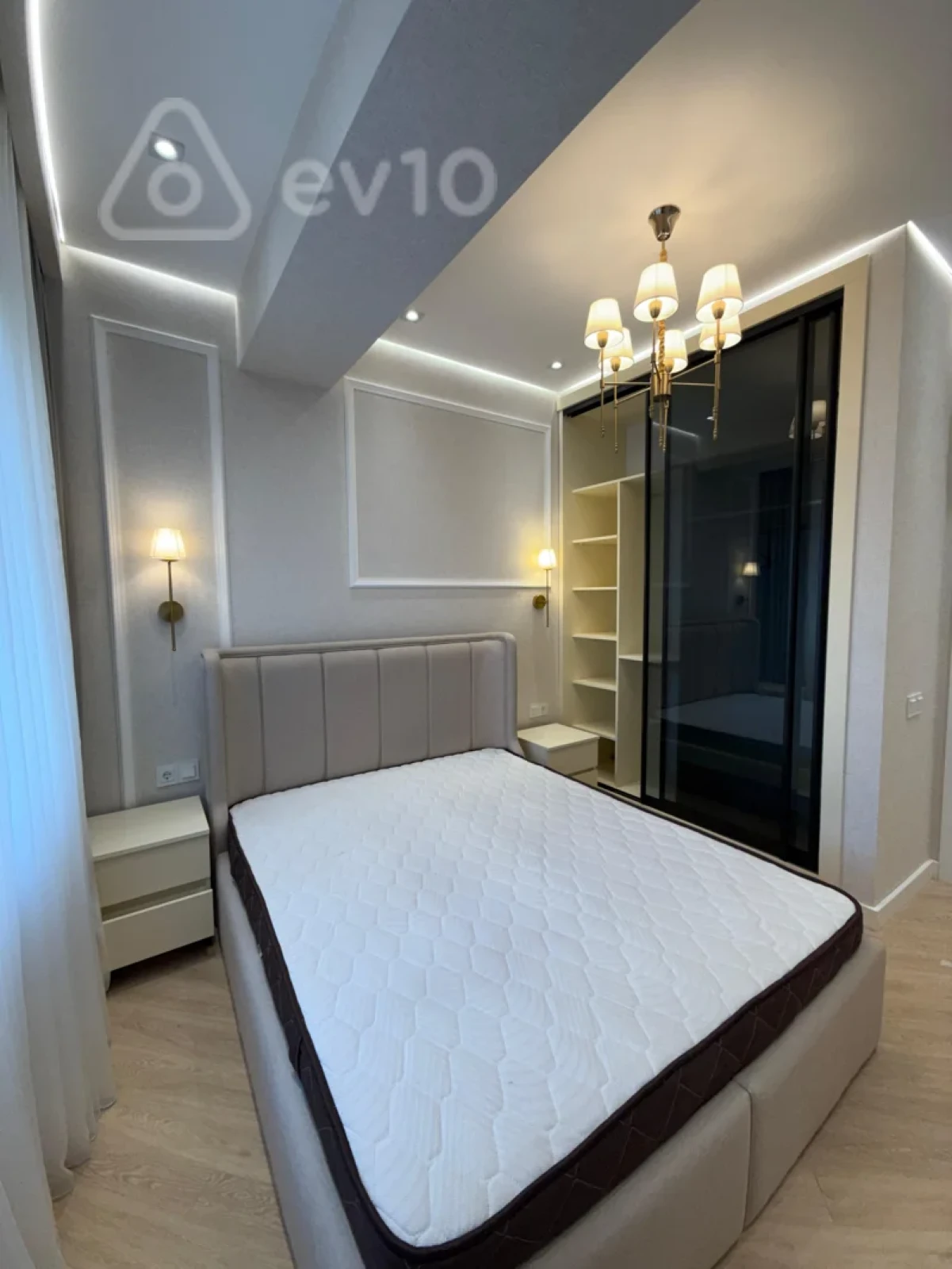 Kirayə verilir 2 otaqlı yeni tikili 67 m²
