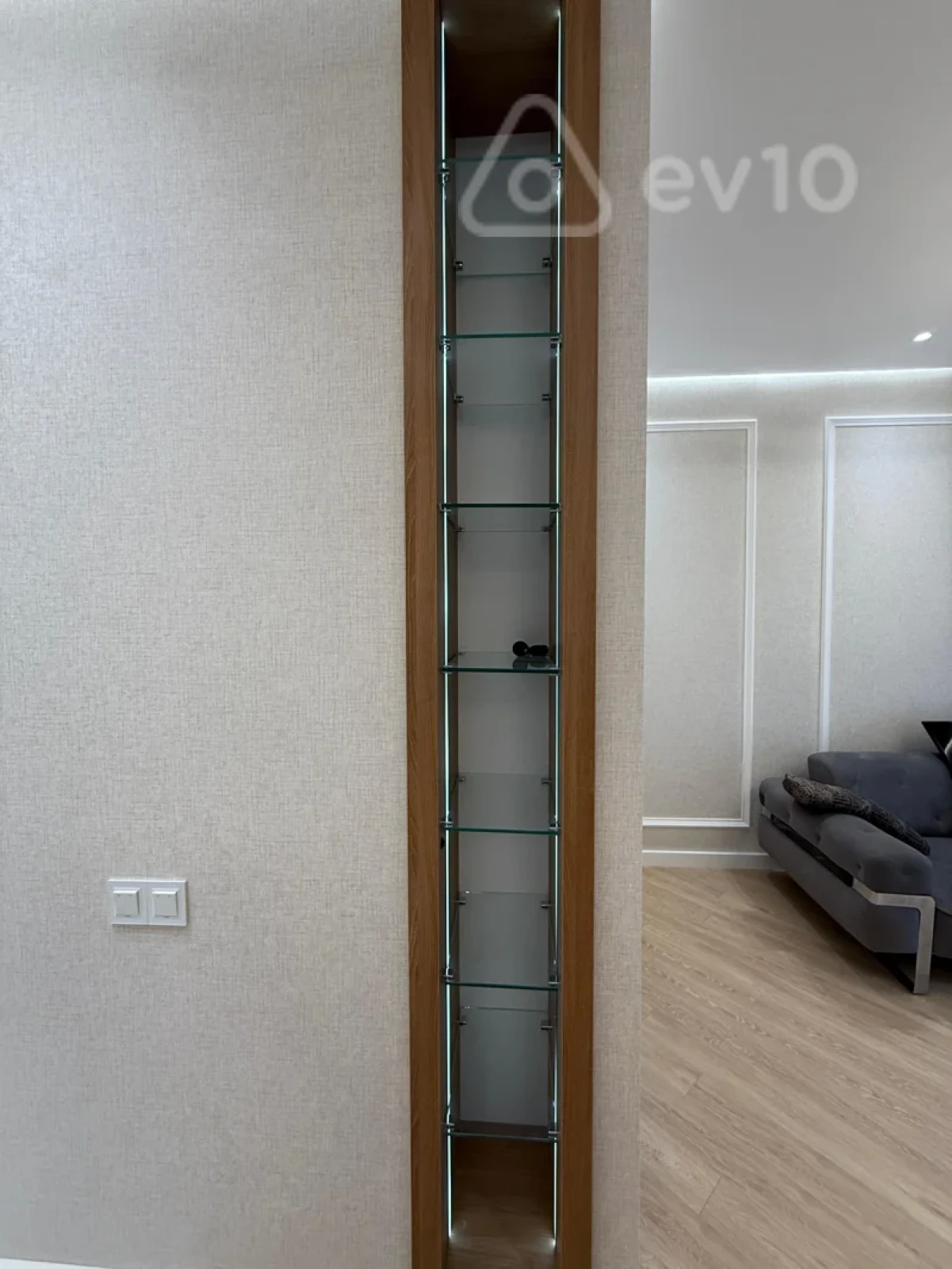 Kirayə verilir 2 otaqlı yeni tikili 67 m²