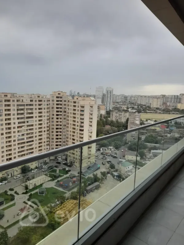 Kirayə verilir 3 otaqlı yeni tikili 120 m²