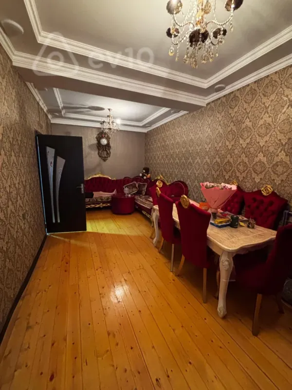Kirayə verilir 3 otaqlı yeni tikili 90 m²