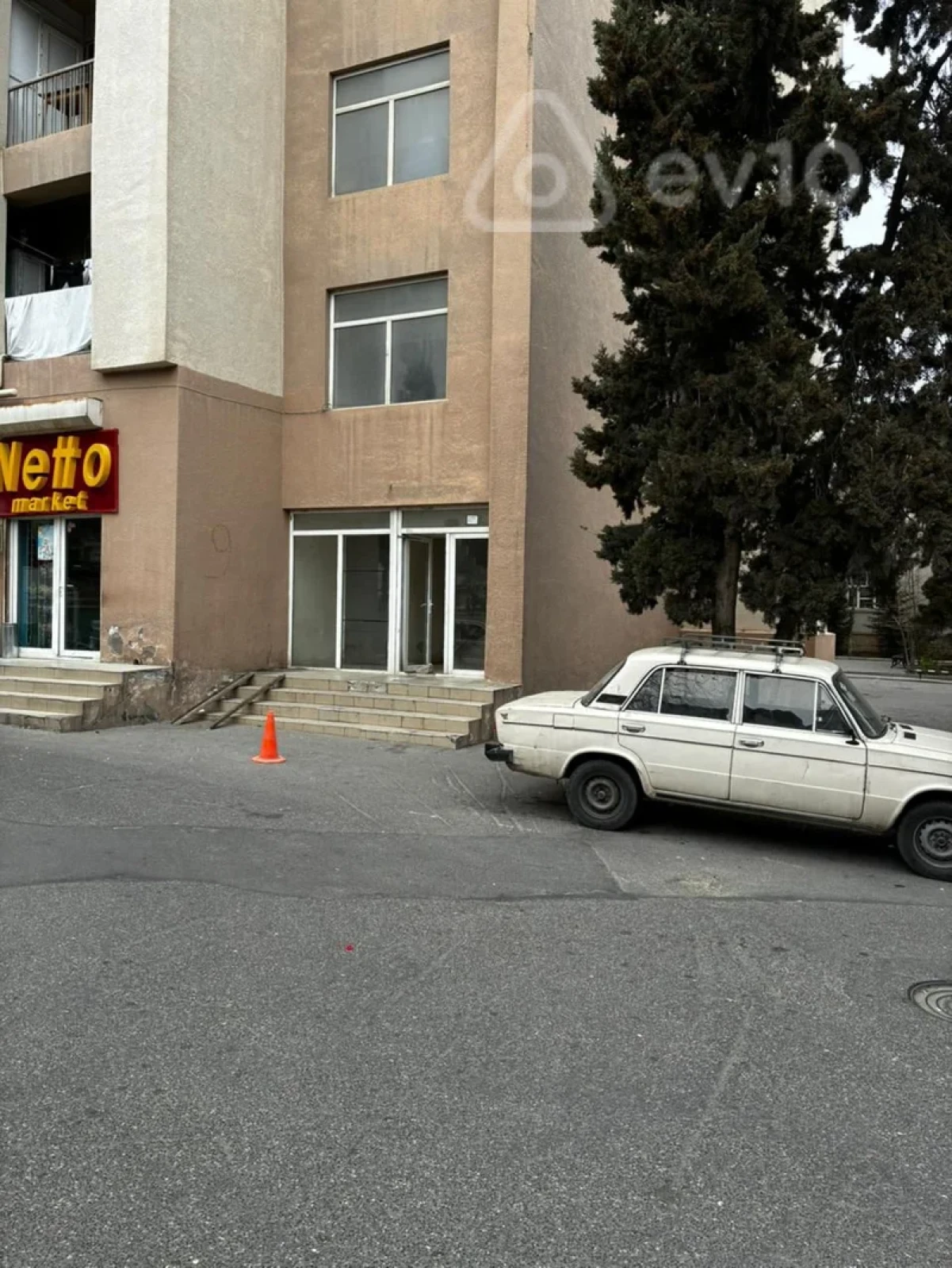 Kirayə verilir 1 otaqlı köhnə tikili 42 m²