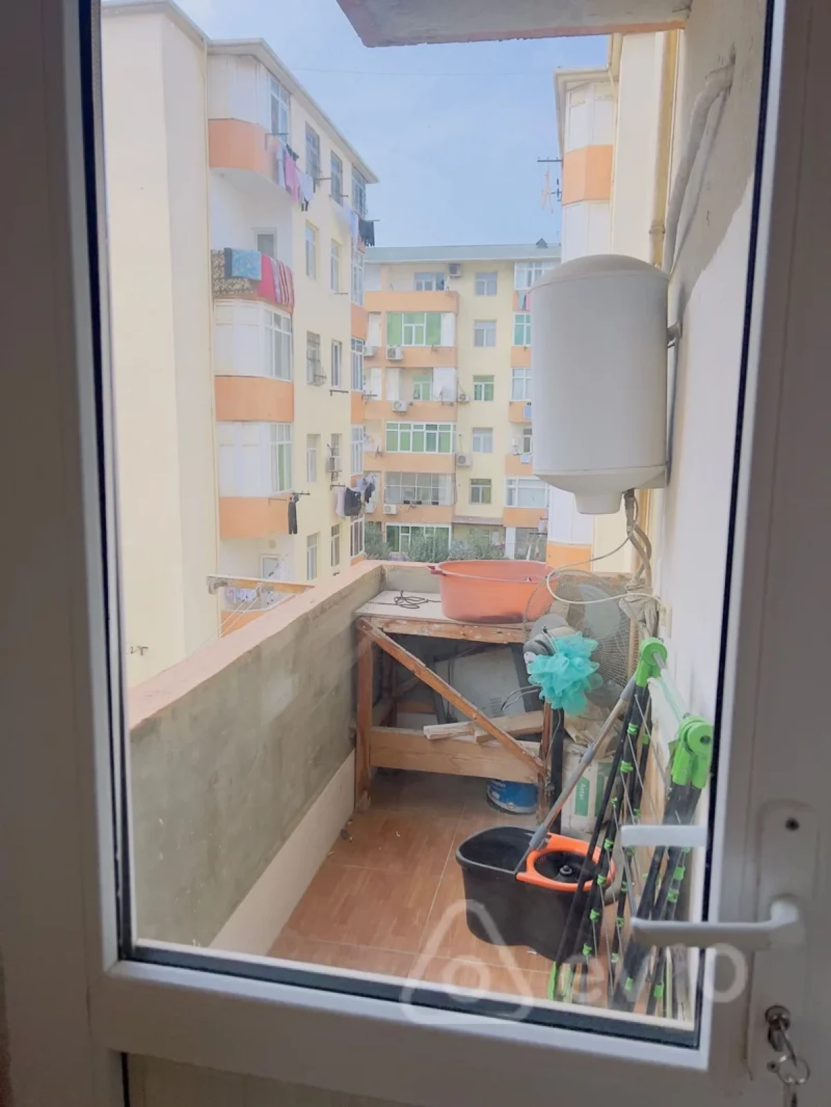 Kirayə verilir 2 otaqlı yeni tikili 48 m²