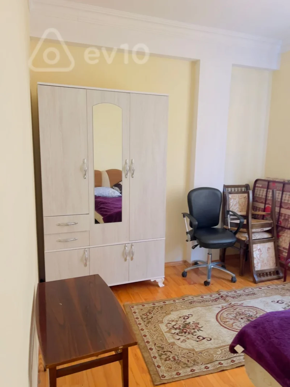 Kirayə verilir 2 otaqlı yeni tikili 48 m²