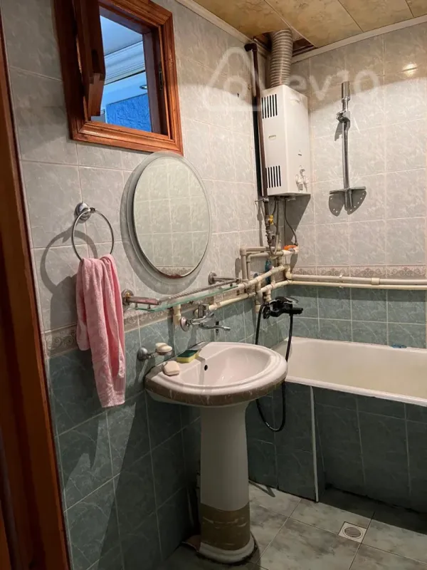 Kirayə verilir 3 otaqlı yeni tikili 60 m²