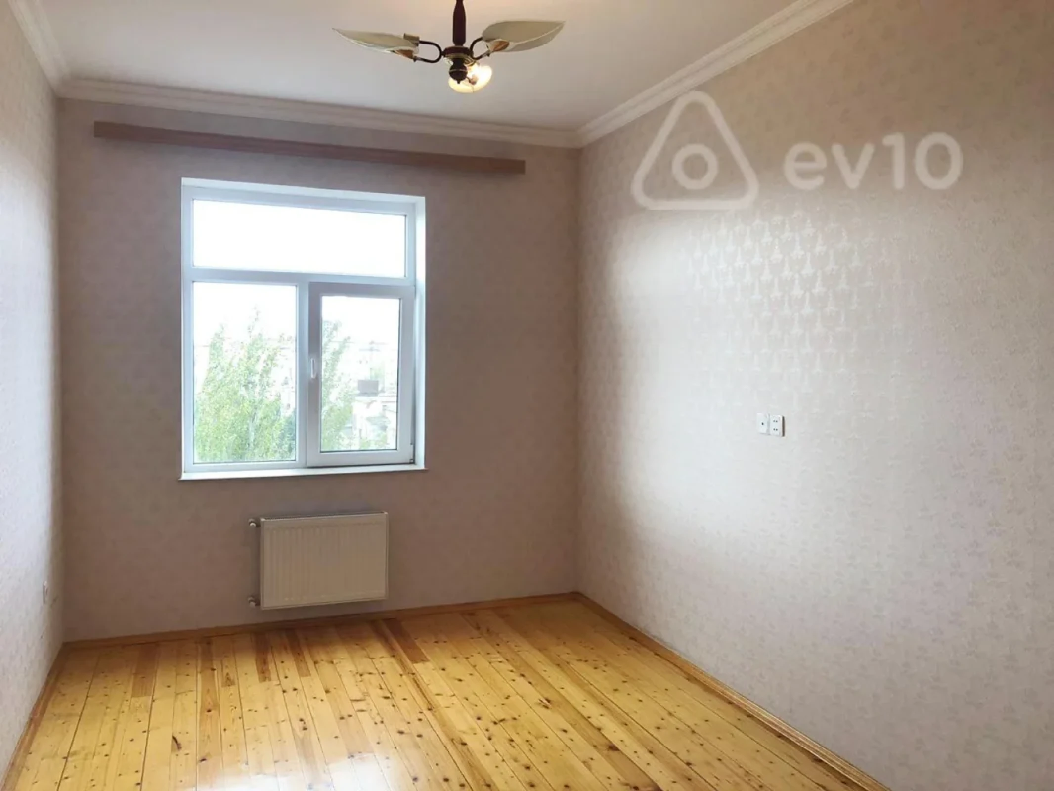Satılır 2 otaqlı yeni tikili 77 m²
