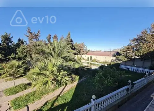 Satılır 7 otaqlı həyət evi 500 m²