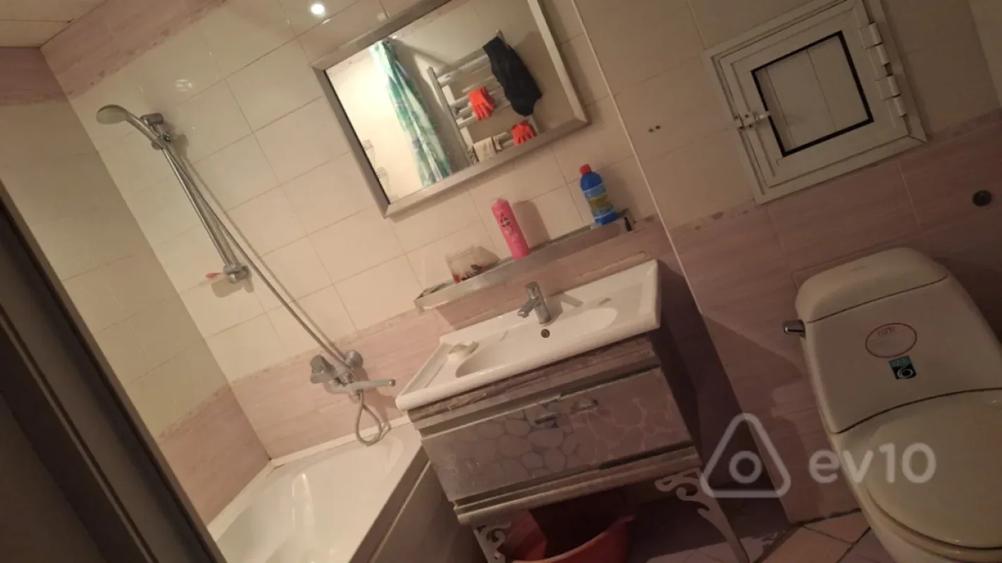 Kirayə verilir 3 otaqlı yeni tikili 65 m²