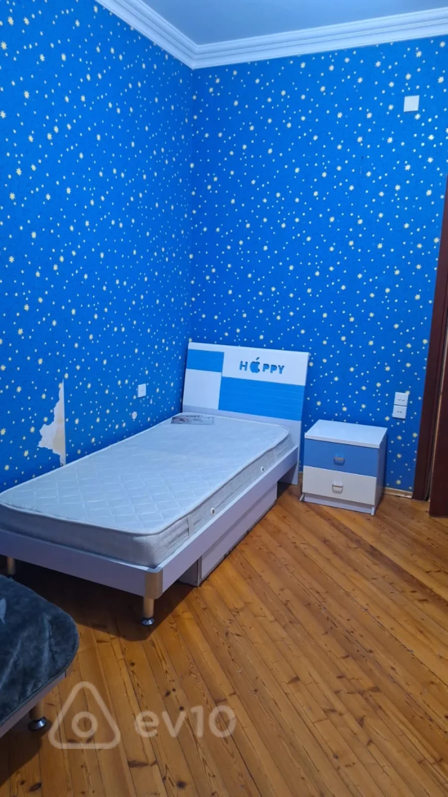 Kirayə verilir 3 otaqlı yeni tikili 65 m²