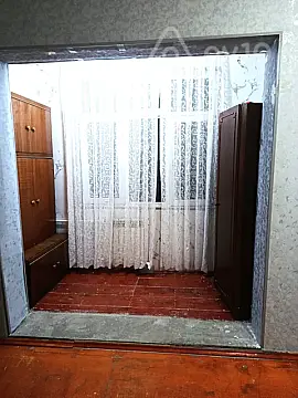 Kirayə verilir 1 otaqlı köhnə tikili 45 m²