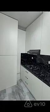 Satılır 2 otaqlı yeni tikili 65 m²