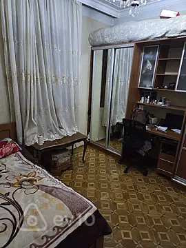 Kirayə verilir 3 otaqlı köhnə tikili 80 m²