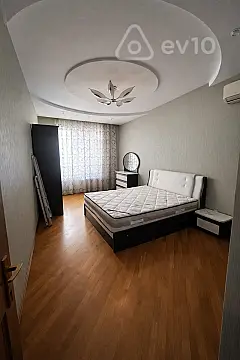 Satılır 3 otaqlı yeni tikili 138 m²