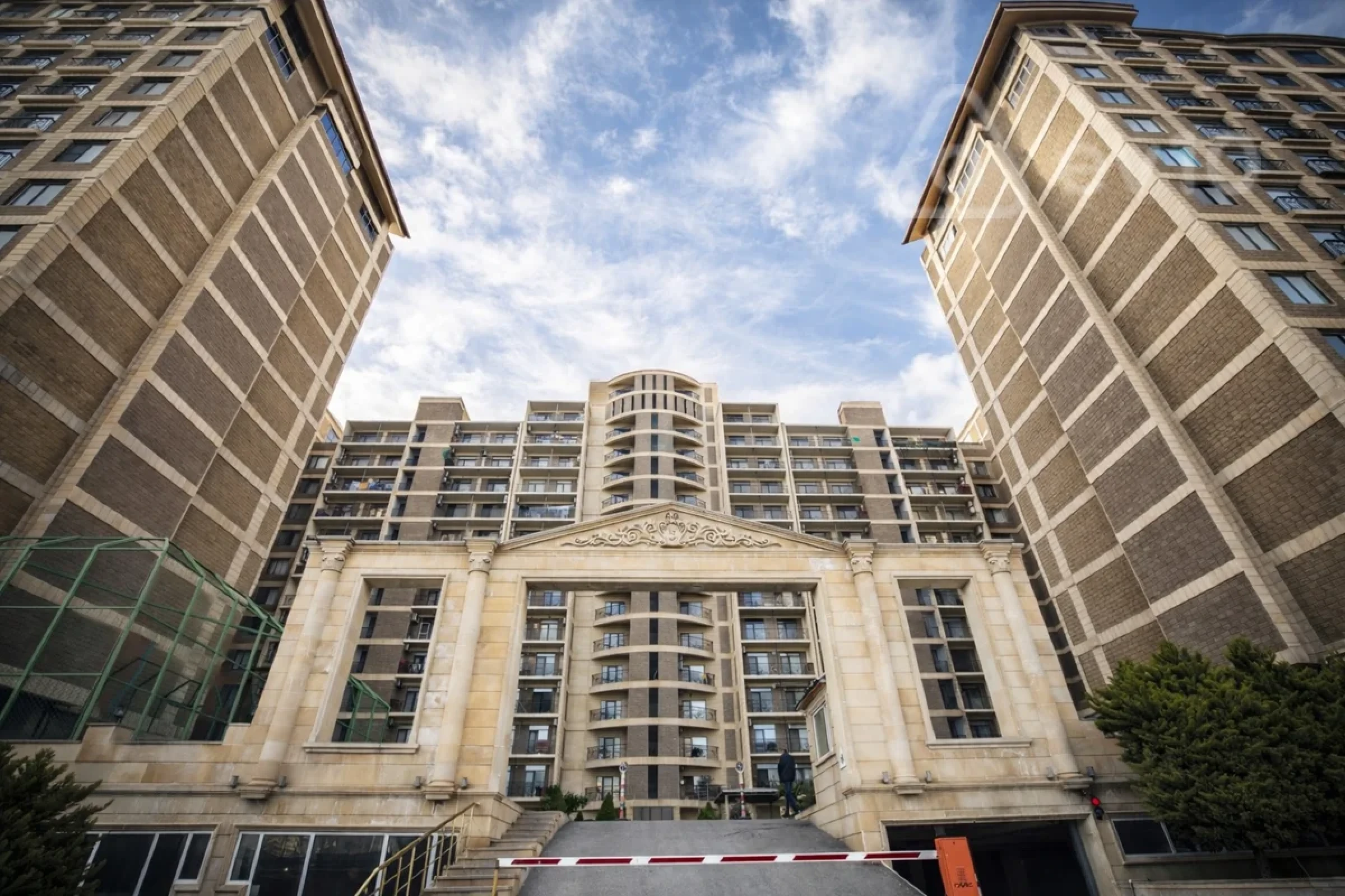 Satılır 3 otaqlı yeni tikili 138 m²