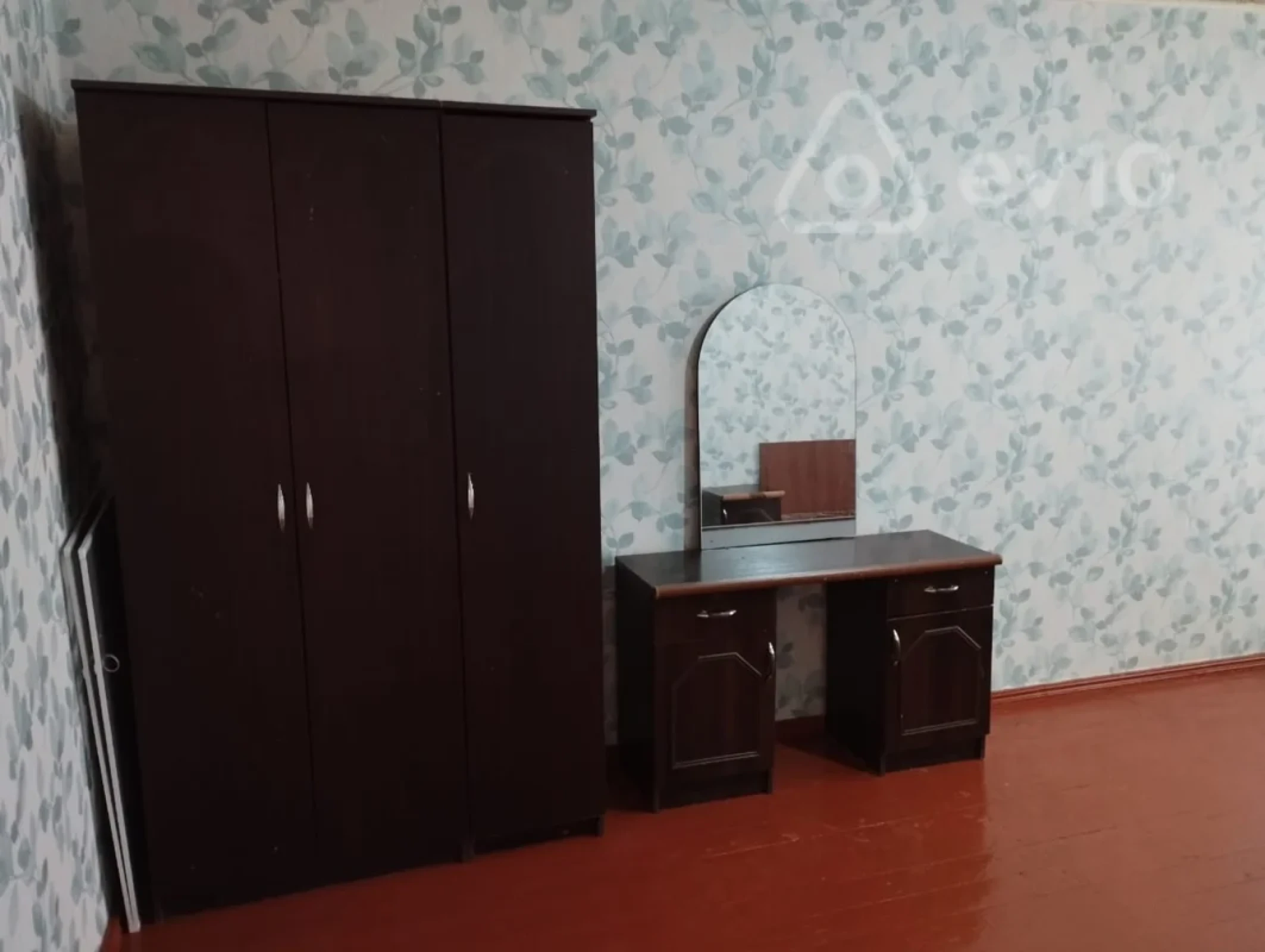 Kirayə verilir 3 otaqlı köhnə tikili 80 m²