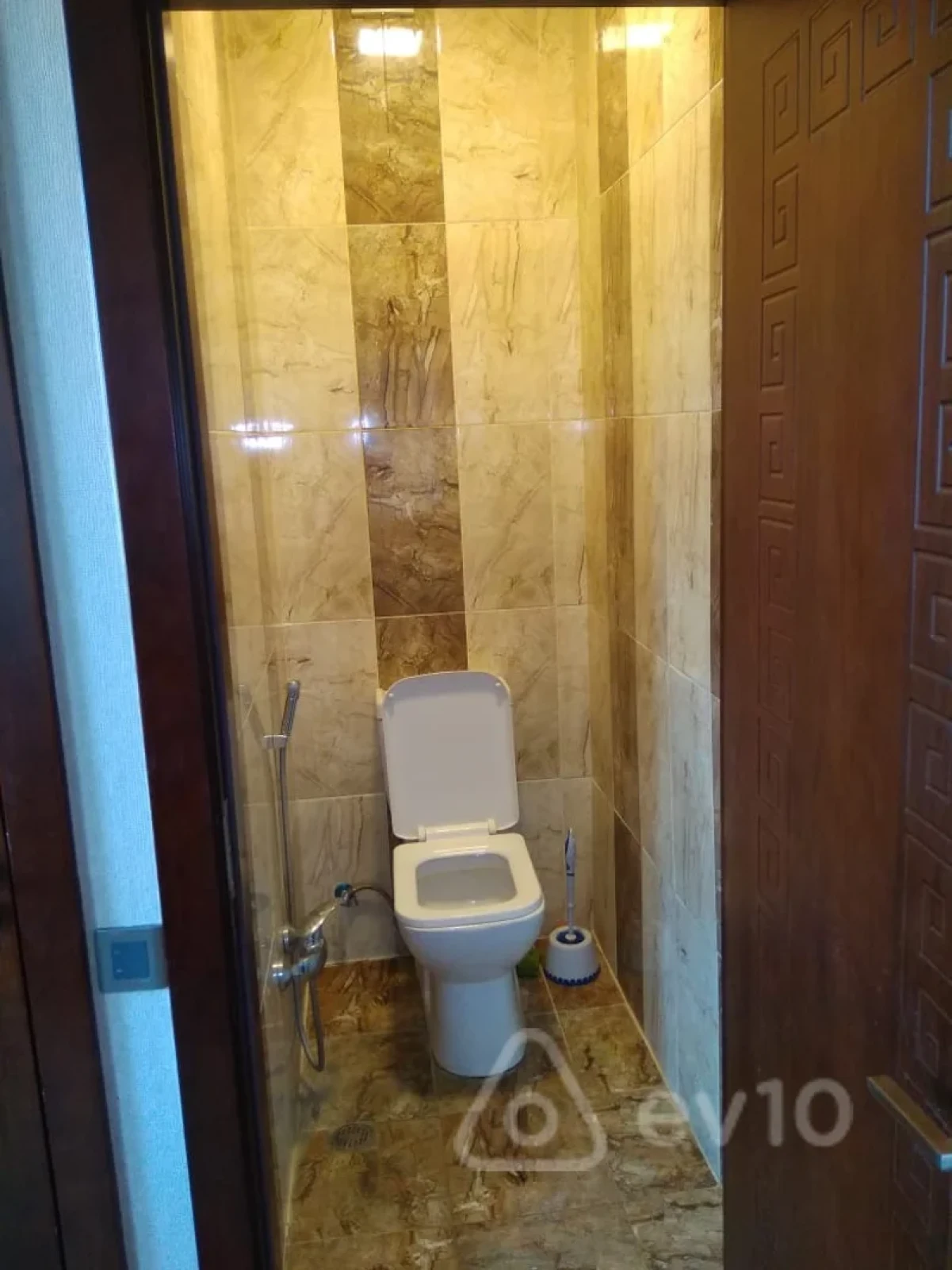 Kirayə verilir 2 otaqlı köhnə tikili 75 m²