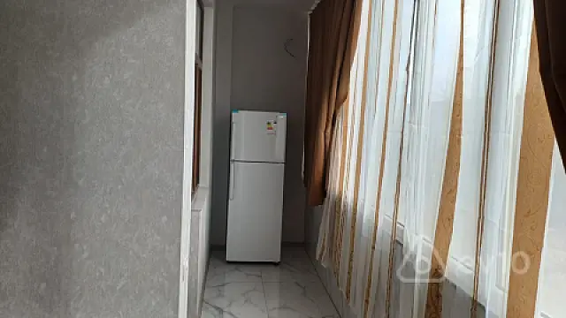 Kirayə verilir 2 otaqlı yeni tikili 70 m²