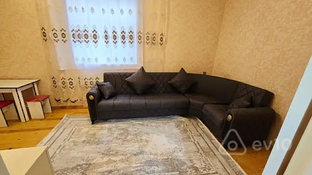 Kirayə verilir 2 otaqlı həyət evi 61 m² — Xırdalan 2 otaq 61.00 m²