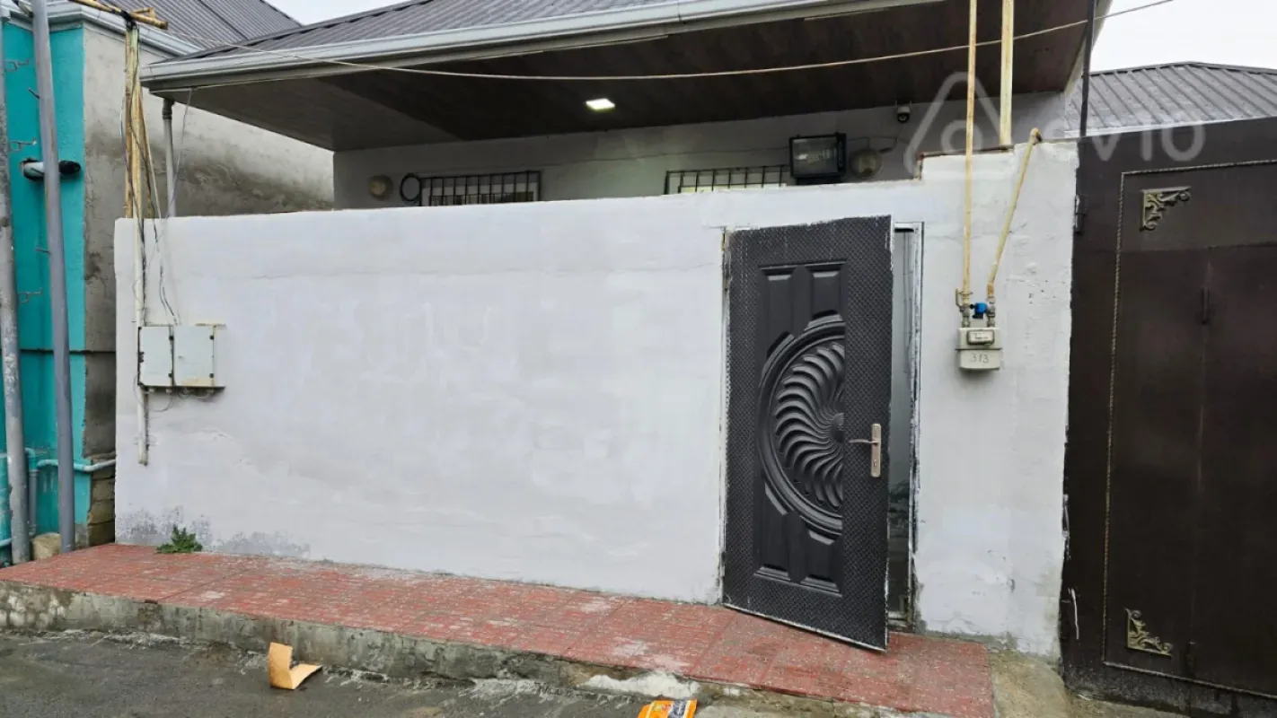 Kirayə verilir 2 otaqlı həyət evi 61 m²